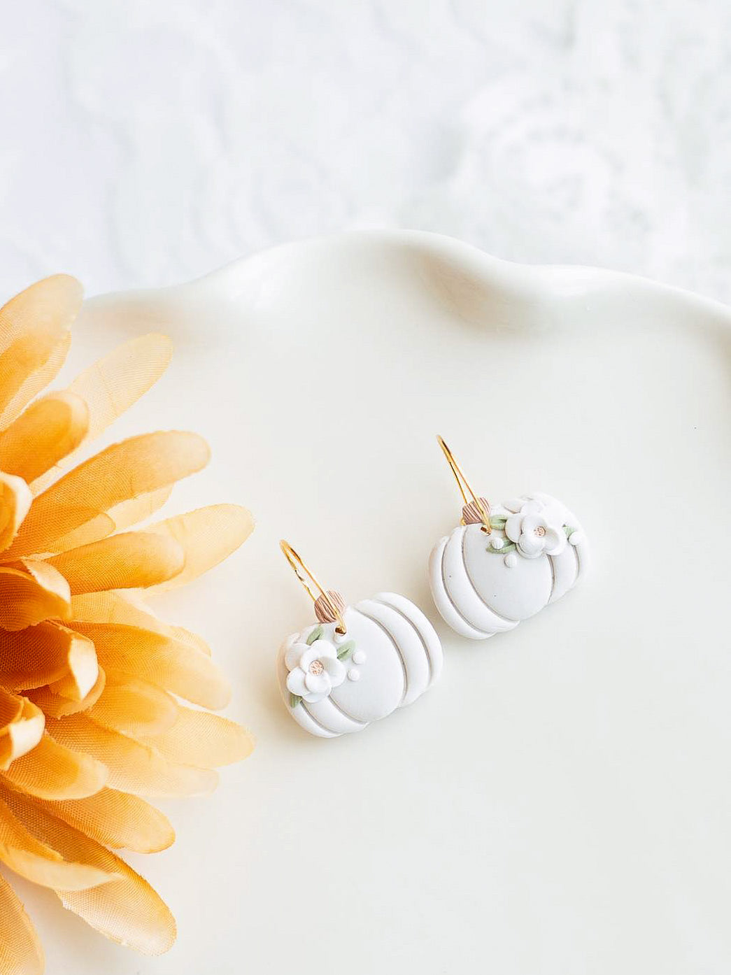 Pumpkin Floral Hoops in Cream