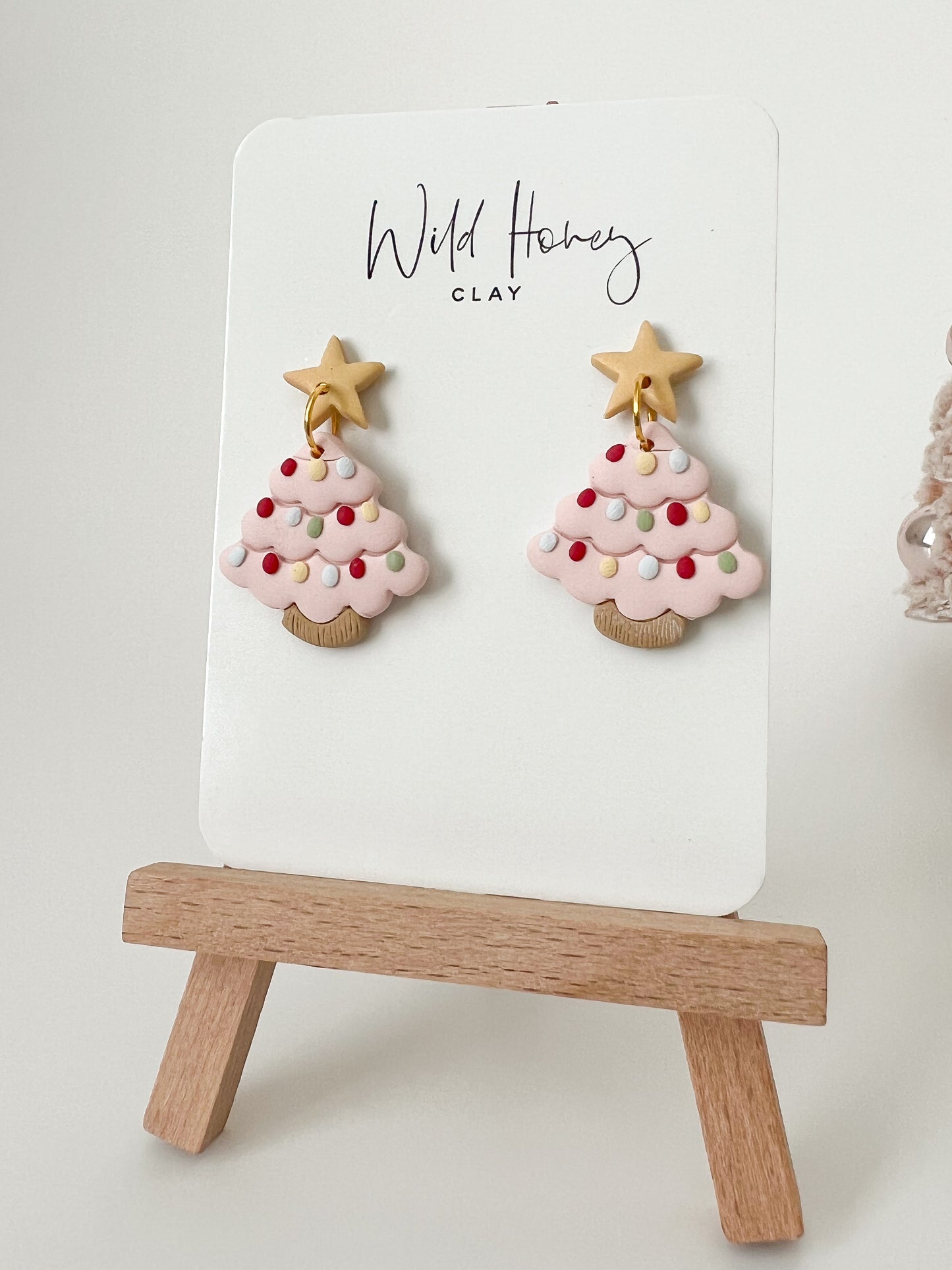 Nostalgic Pink Christmas Tree