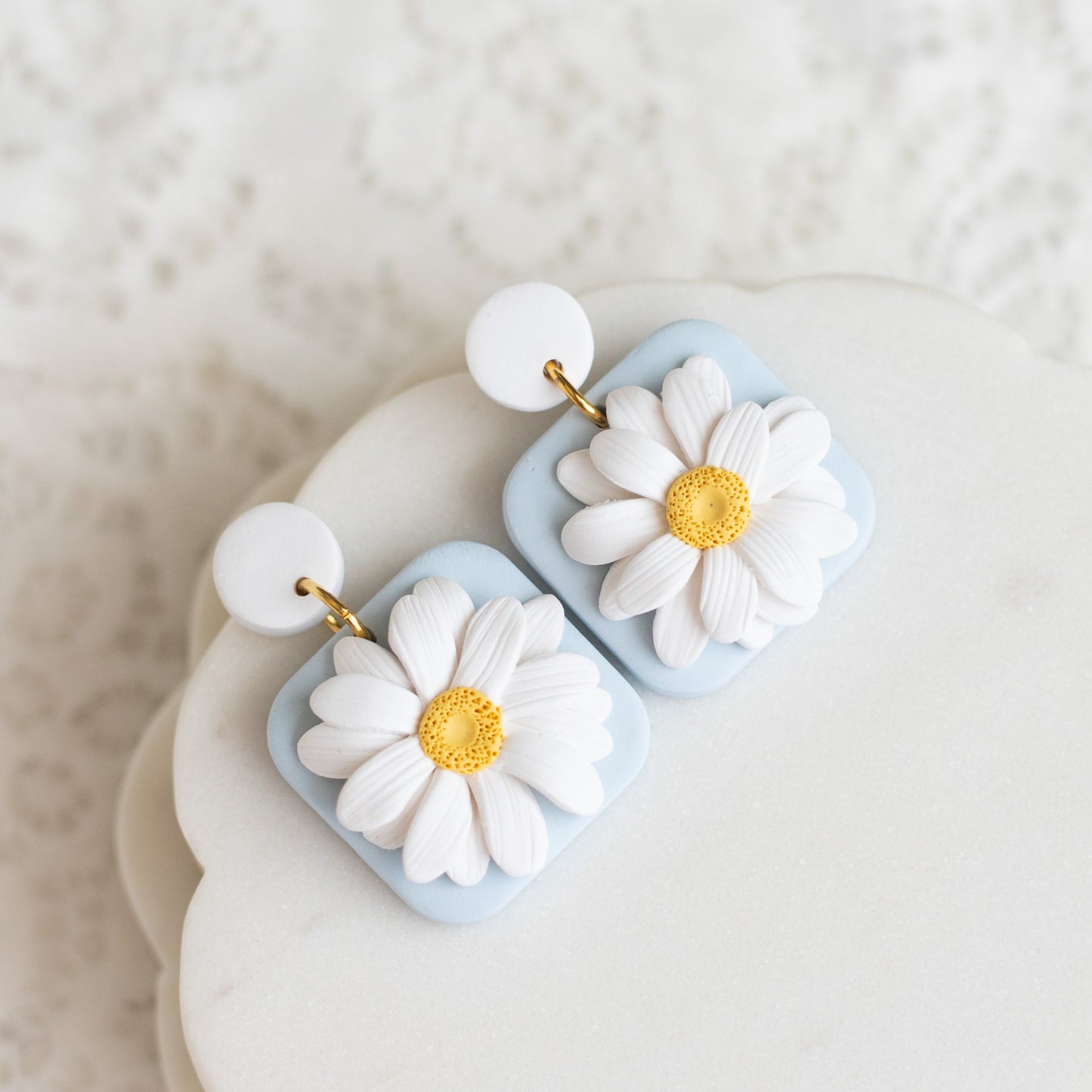 Daisy Dangles
