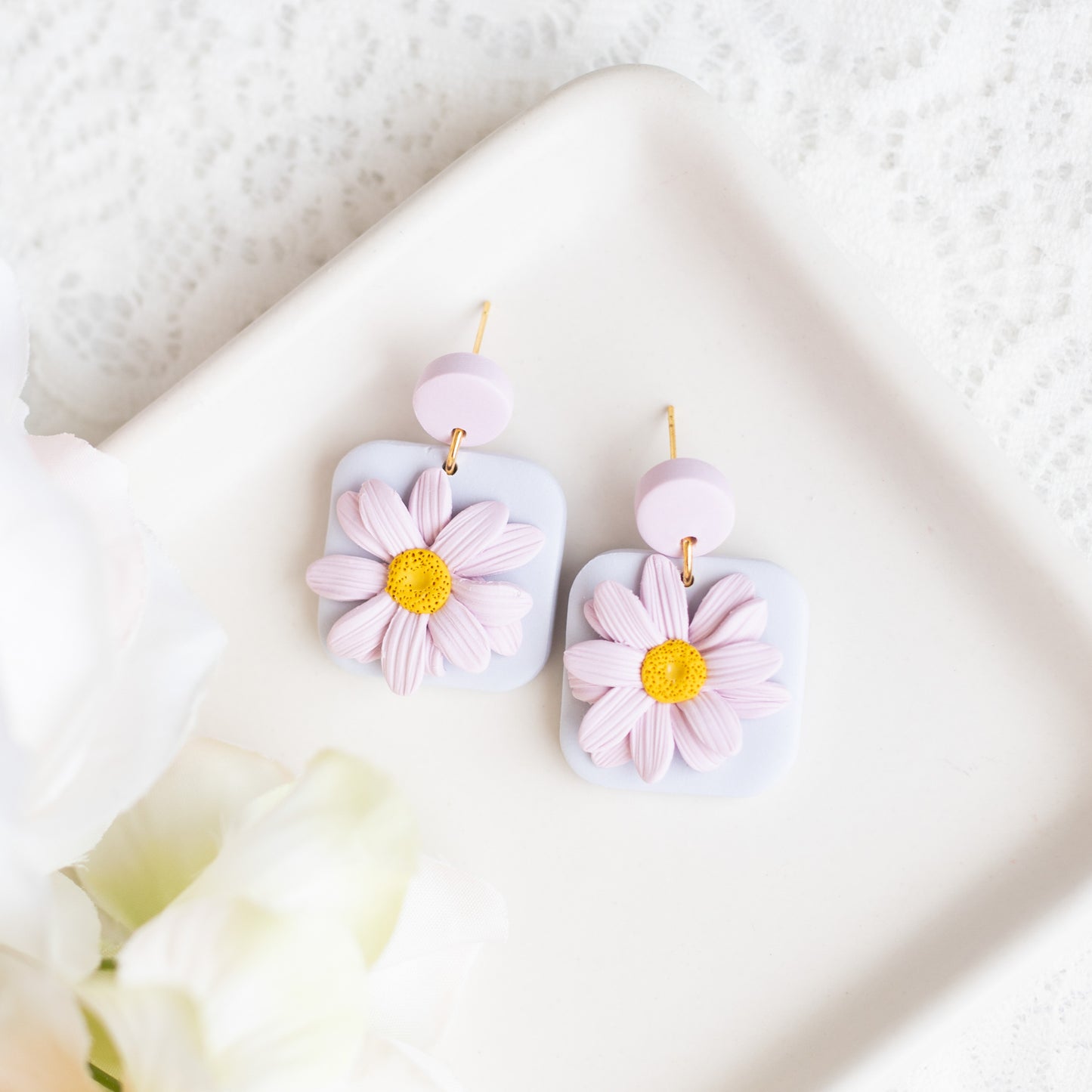 Daisies in Lilac