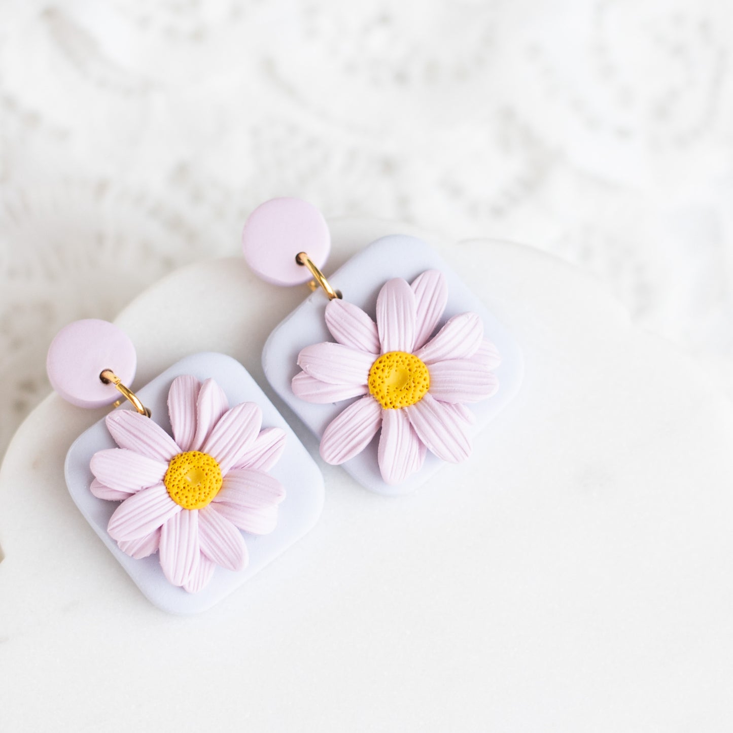 Daisies in Lilac
