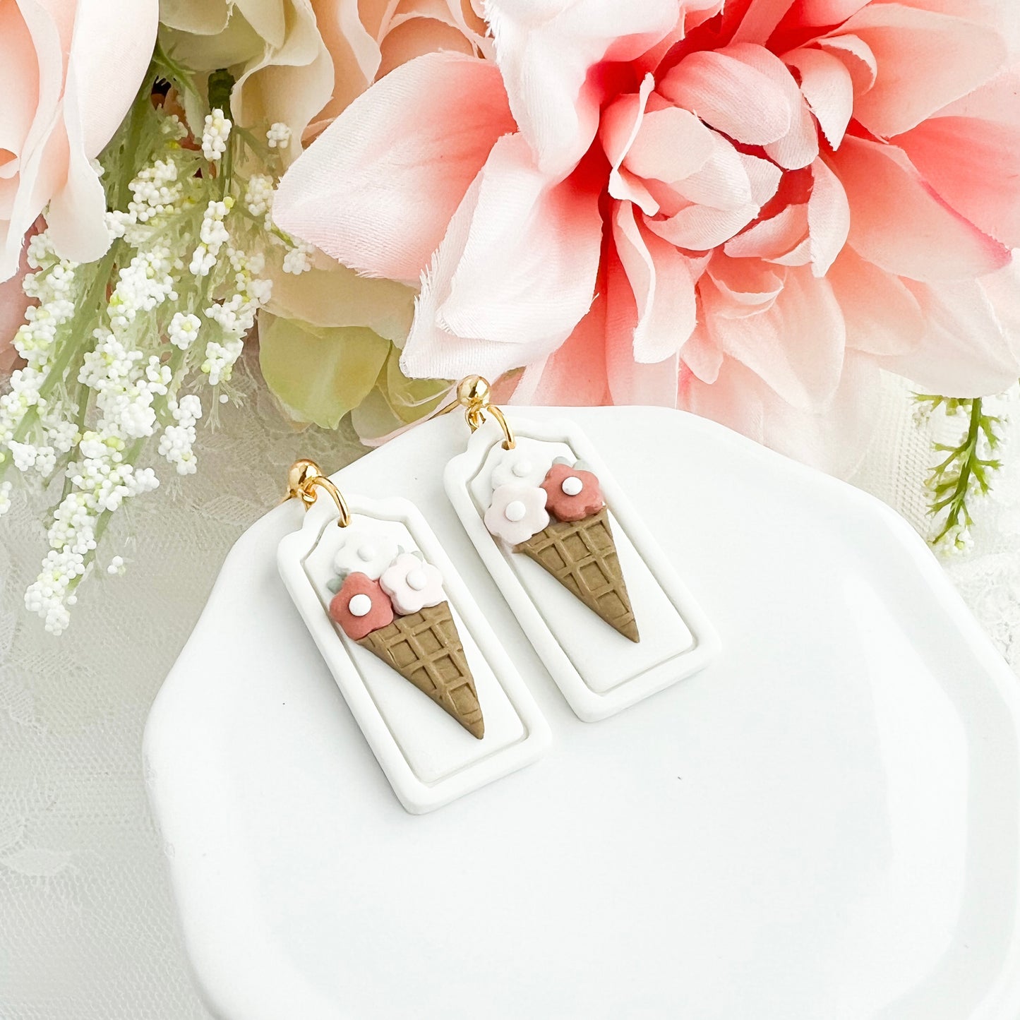 SALE - Spring Floral Ice Cream Cones