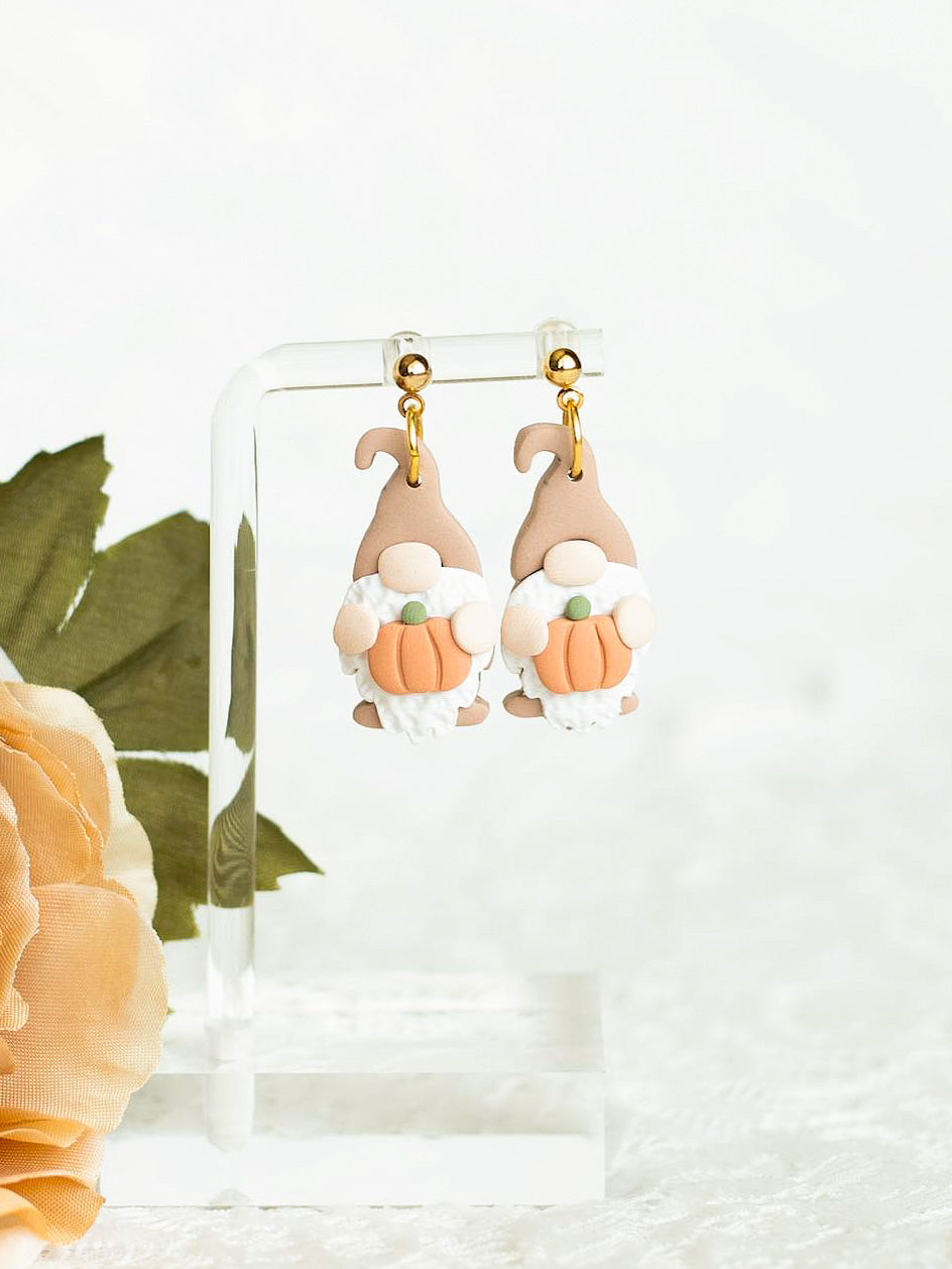 Fall Gnomes in Latte