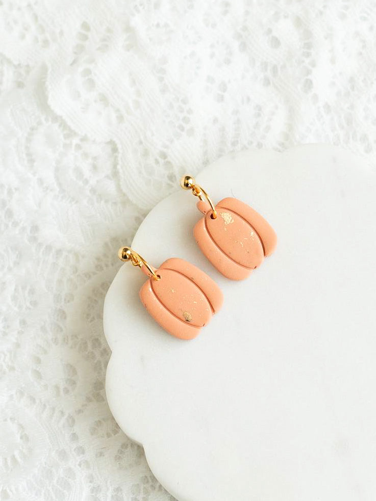 Minimalist Pumpkins in Orange