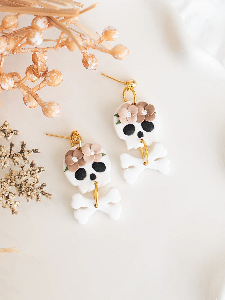 Neutral Skull & Bones