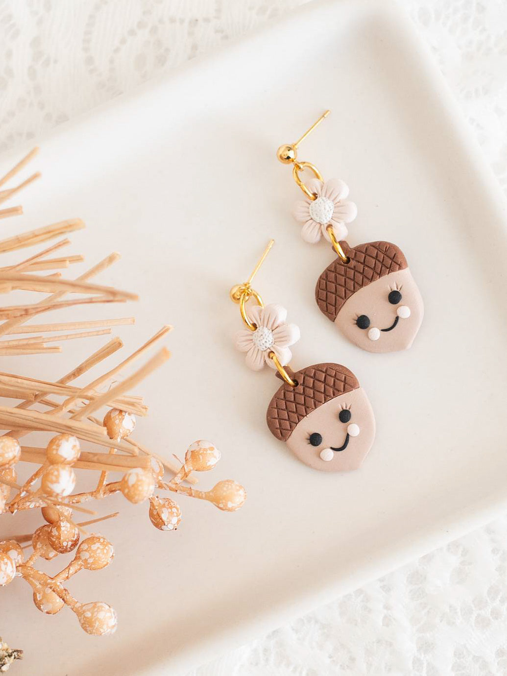 Acorn Florals